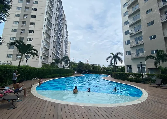 Luxury Twin Bed With Balcony Pinas-south *